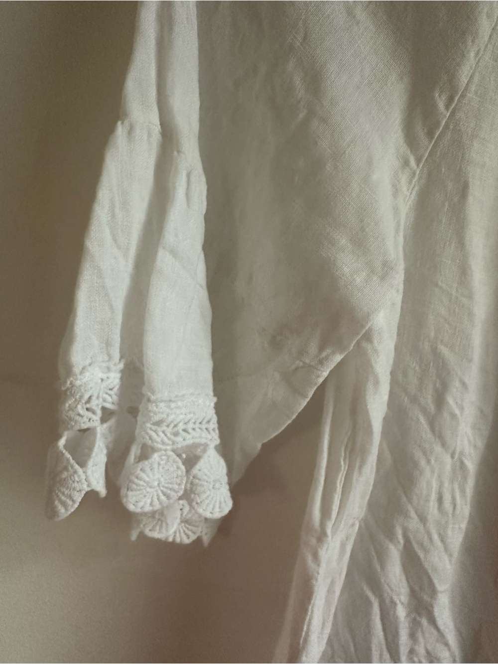 Beautiful Terzo Millennio women's blouse, Made in Italy, size Small. - Picture 2 of 5